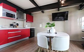 INCREIBLE mini loft privado con baño (B)